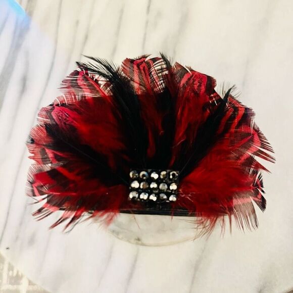 Feather Wrap Bracelet Red Black Vegan Leather Snap‎ Closure Statement Costume - Picture 3 of 8